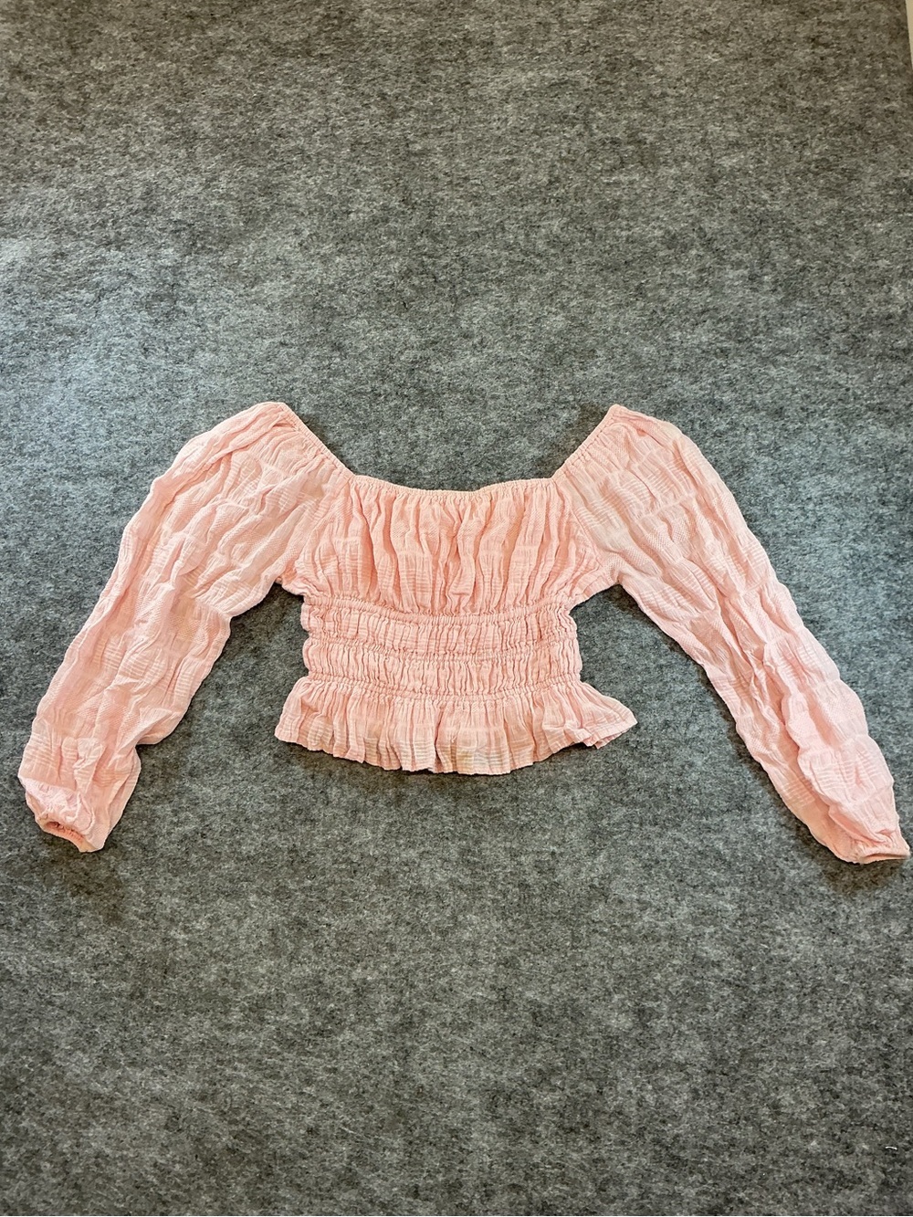 Lucca Light Pink Crop Top Long Sleeve Size Small B15